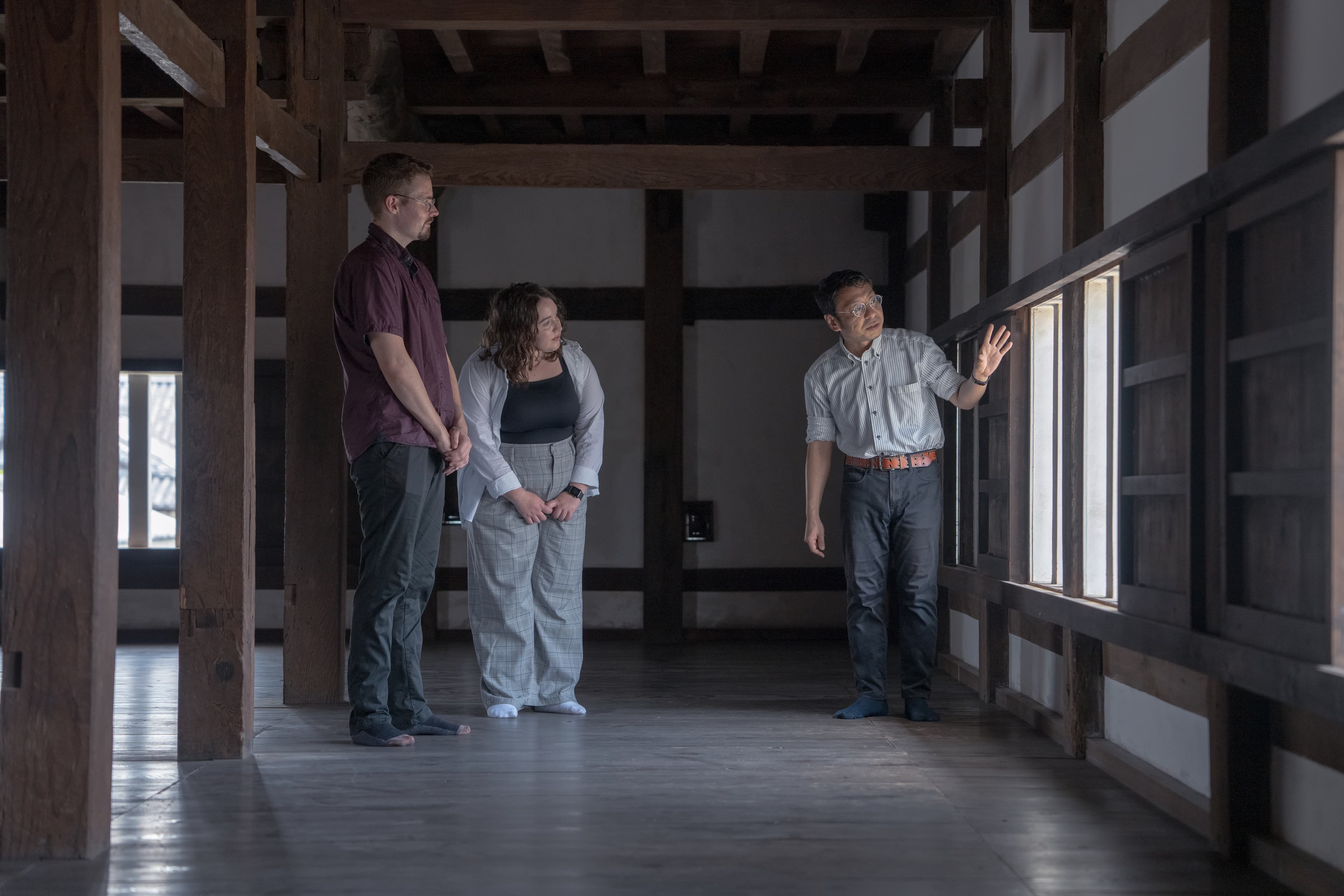Private Exploration with Experts